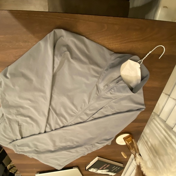 LN Lululemon Men's Expeditionist Jacket Water Repellent Size XL Rhino Grey Gray - Picture 1 of 7